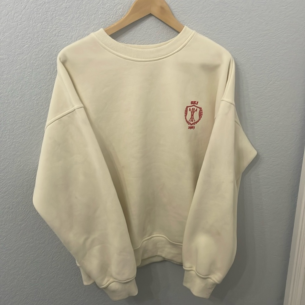 Bailey Rose - “Apres Ski Club” Crewneck - Large